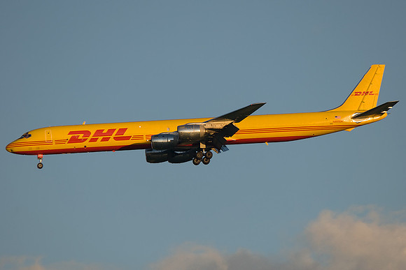 Douglas DC-8-73F (N805DH) - DHL