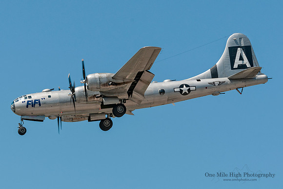 1944 Boeing B-29 Superfortress (NX529B) - Commemorative Air Force's "FiFi"