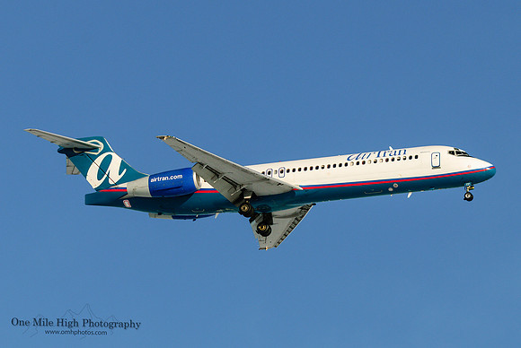 Boeing 717-2BD (N961AT)