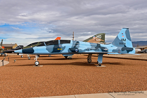 Northrop AT-38B-35-NO Talon (60-0576)