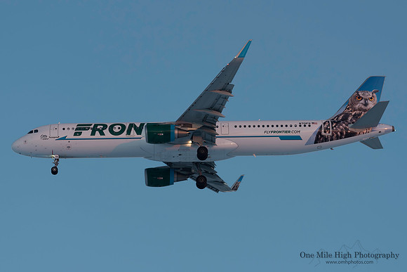 Airbus A321-211 (N701FR) - "Otto the Owl"