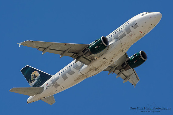 Airbus A319-111 (N935FR) - "Hector the Sea Otter"