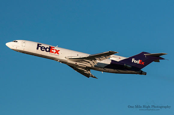 Boeing 727-227 (N489FE)