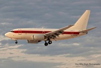 Boeing 737-66N (N273RH)
