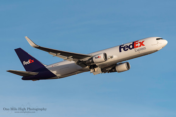 Boeing 767-32LF (N297FE)