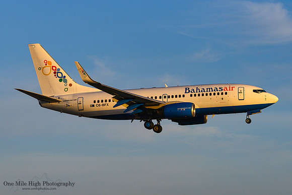 Boeing 737-790(WL) (C6-BFX)