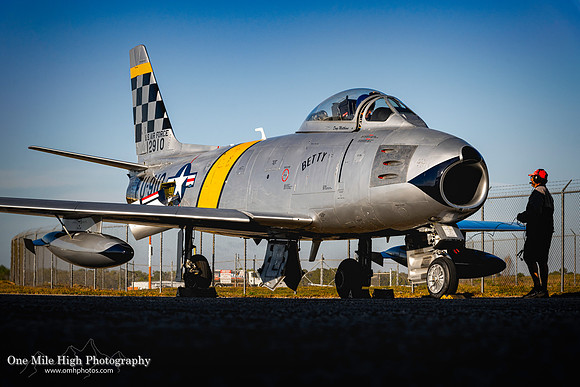 North American F-86 Sabre (N286CF)