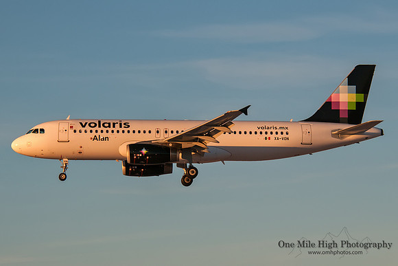 Airbus A320-233 (XA-VON) - "Alan"