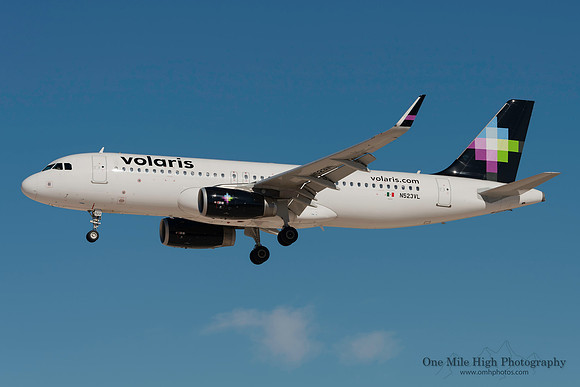 Airbus A320-233(WL) (N523VL)