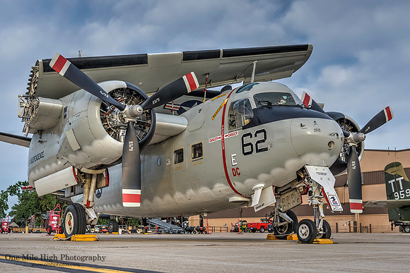 1955 Grumman C-1A Trader (N189G) - "Miss Bell"