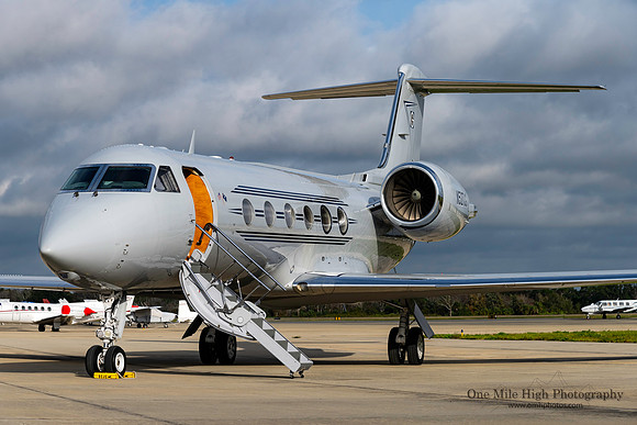 Gulfstream 4 (N527JG)
