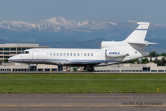Dassault-Brequet Falcon 7X (N250LG)