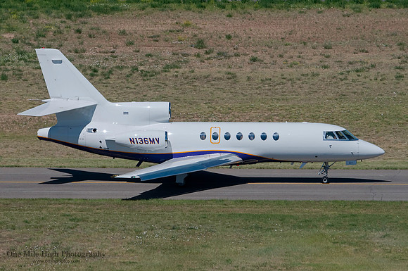 Dassault Mystere Falcon 50 (N136MV)