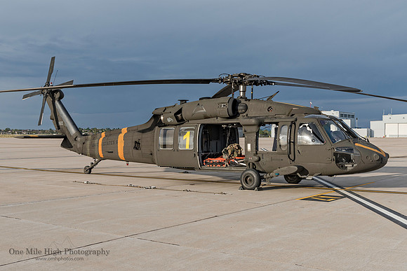 Sikorsky UH-60 Black Hawk (84-23960)