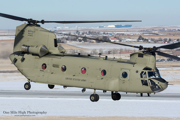 Boeing CH-47F Chinook (09-08824)