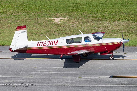 Mooney M20M (N123RM)