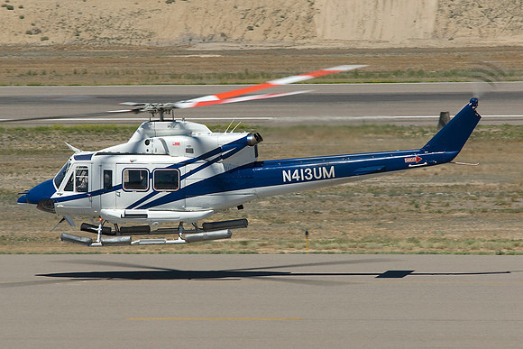 Bell 412 Helicopter (N413UM)