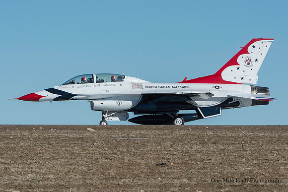 Lockheed F-16D Falcon - USAF Thunderbird #8