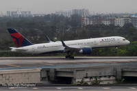 Boeing 757-232(WL) (N6711M)