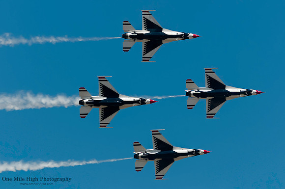 USAF Thunderbirds - Diamond Formation