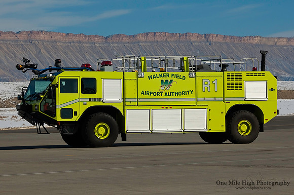 Airport Fire Vehicle - Grand Junction Regional Airport AARF 1