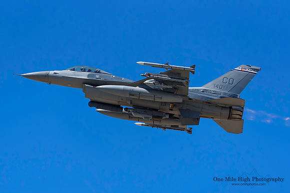 Lockheed F-16C-30-CF Falcon (87-0231) - "Devil Dog"