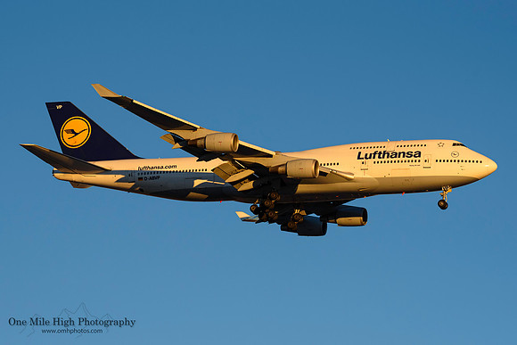 Boeing 747-430 (D-ABVP)