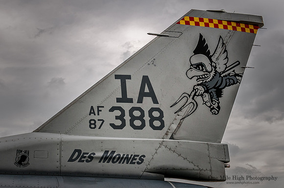 Lockheed F-16D-30-CF Falcon (87-0388)