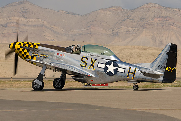 North American P-51 Mustang (N6320T) - Little Witch