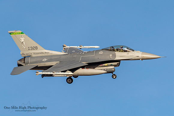 Lockheed F-16C-30-CF Falcon (86-0328)