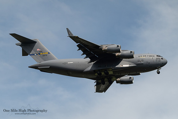 Boeing C-17A Globemaster III (00-0175)