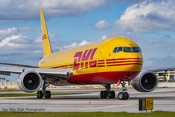 Boeing 767-316(ER)(BCF)(WL) (HP-3610DAE)