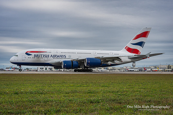 Airbus A380-841 (G-XLEC)