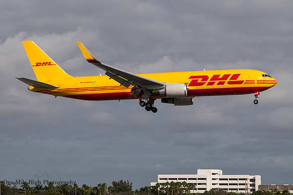 Boeing 767-316(ER)(BCF)(WL) (HP-3610DAE)