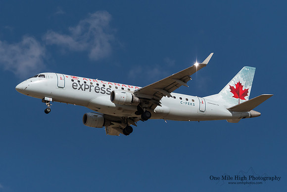 Embraer ERJ-175 (C-FEKS)