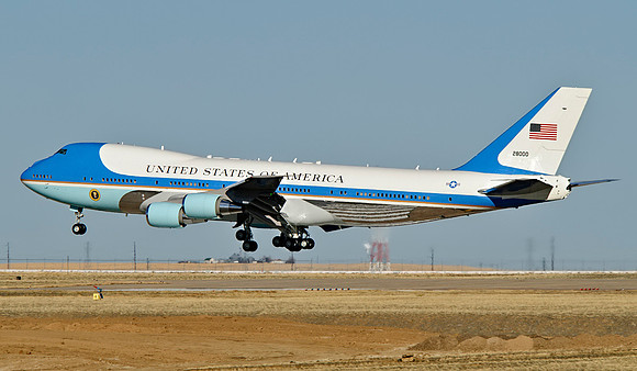 Boeing VC-25A (82-8000)