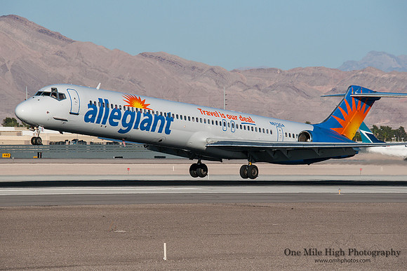 McDonnell Douglas MD-83 (N873GA)
