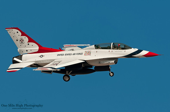 USAF Thunderbird #2 - Left Wing (Maj Joshua Boudreaux)