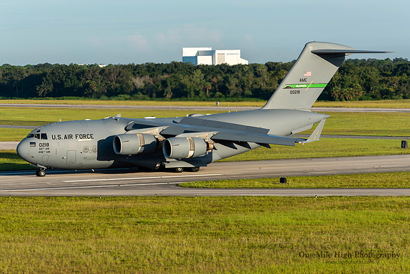 Boeing C-17A Globemaster III (10-0218)
