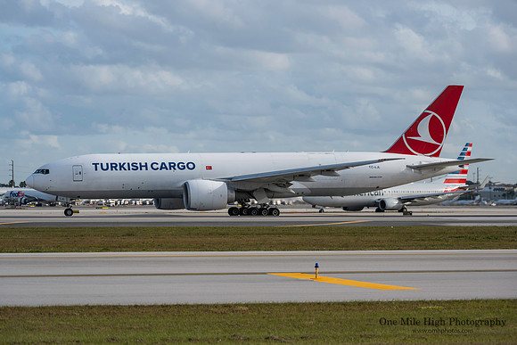 Boeing 777-FF2 (TC-LJL)