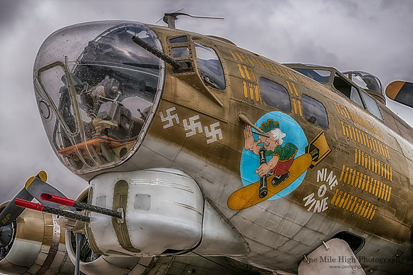 1944 Boeing B-17G Flying Fortress (N3012)