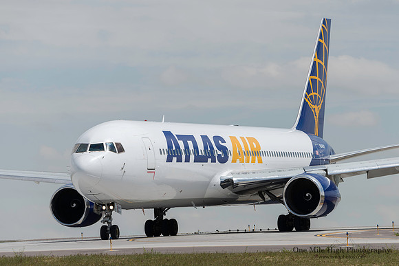 Boeing 767-300 (N640GT)