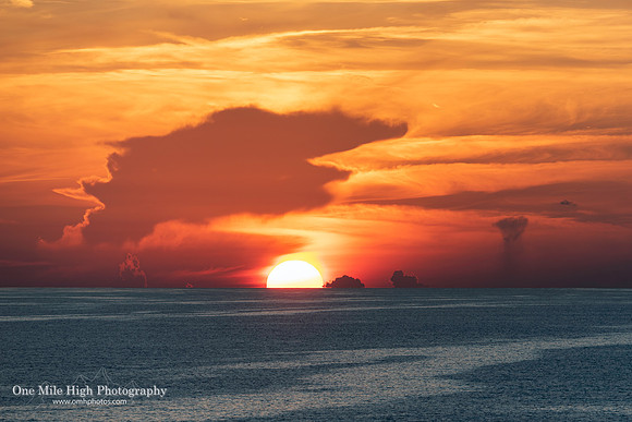 Carnival Cruise Lines (Magic) - Sunset (2019-09-07)
