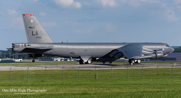 Boeing B-52H-BW Stratofortress (60-0022)
