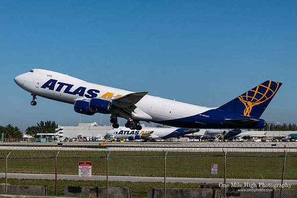 Boeing 747-87U(F) (N850GT)
