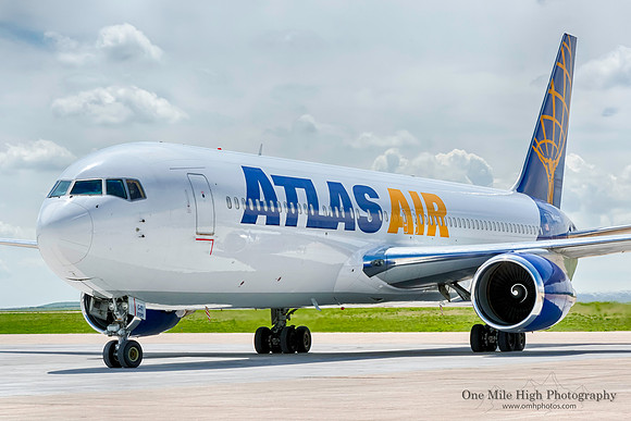 Boeing 767-300 (N640GT)