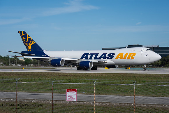 Boeing 747-87U(F) (N863GT)