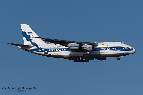 Antonov AN-124-100 (RA-82046)
