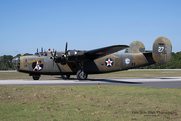 1940 Consolidated B-24RLB-30 Liberator (N24927) (40-2366) - "Diamond Lil" (American Airpower Heritage Flying Museum)