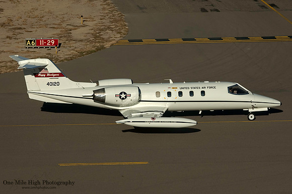Bombardier (Gates) C-21A Learjet (84-0120)